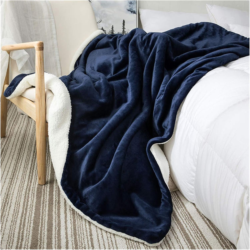 🎁🎄Christmas Hot Sale-The Waterproof CouplesBlanket