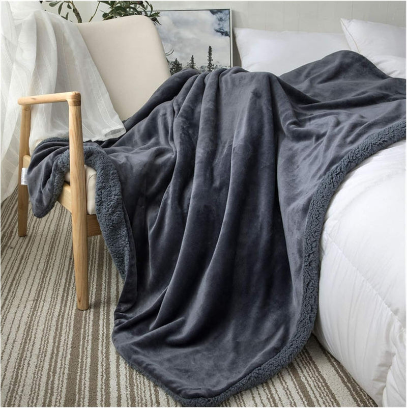 🎁🎄Christmas Hot Sale-The Waterproof CouplesBlanket