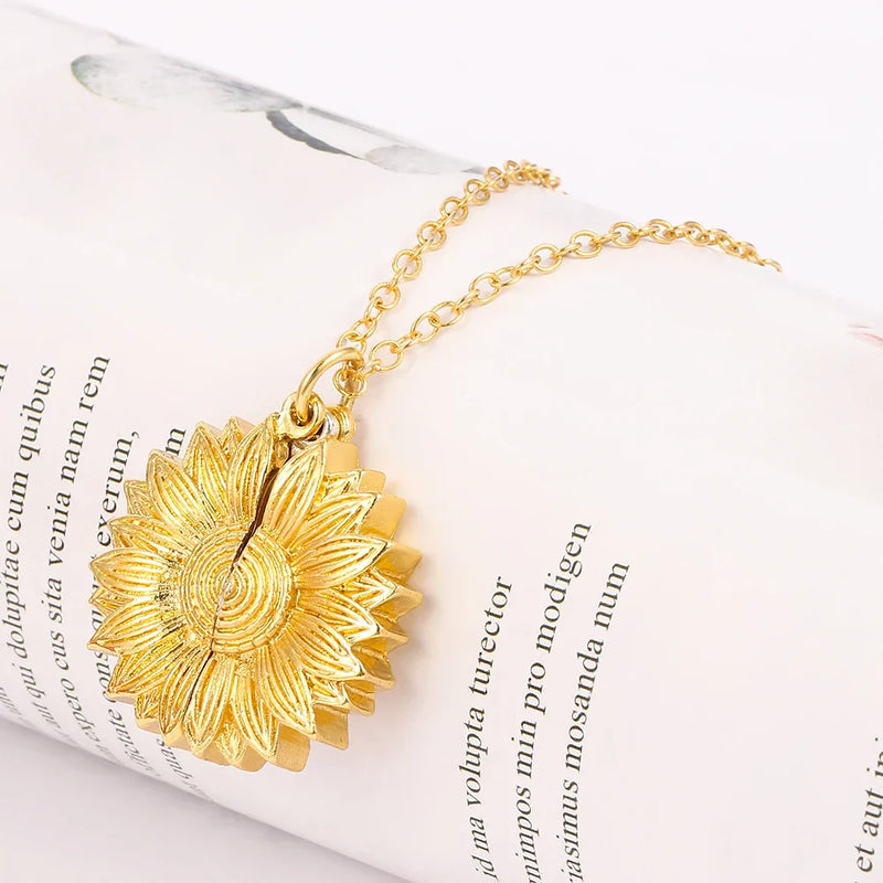 🔥🌞"You Are My Sunshine" Sunflower Necklace🌻(Double-sided engraving)